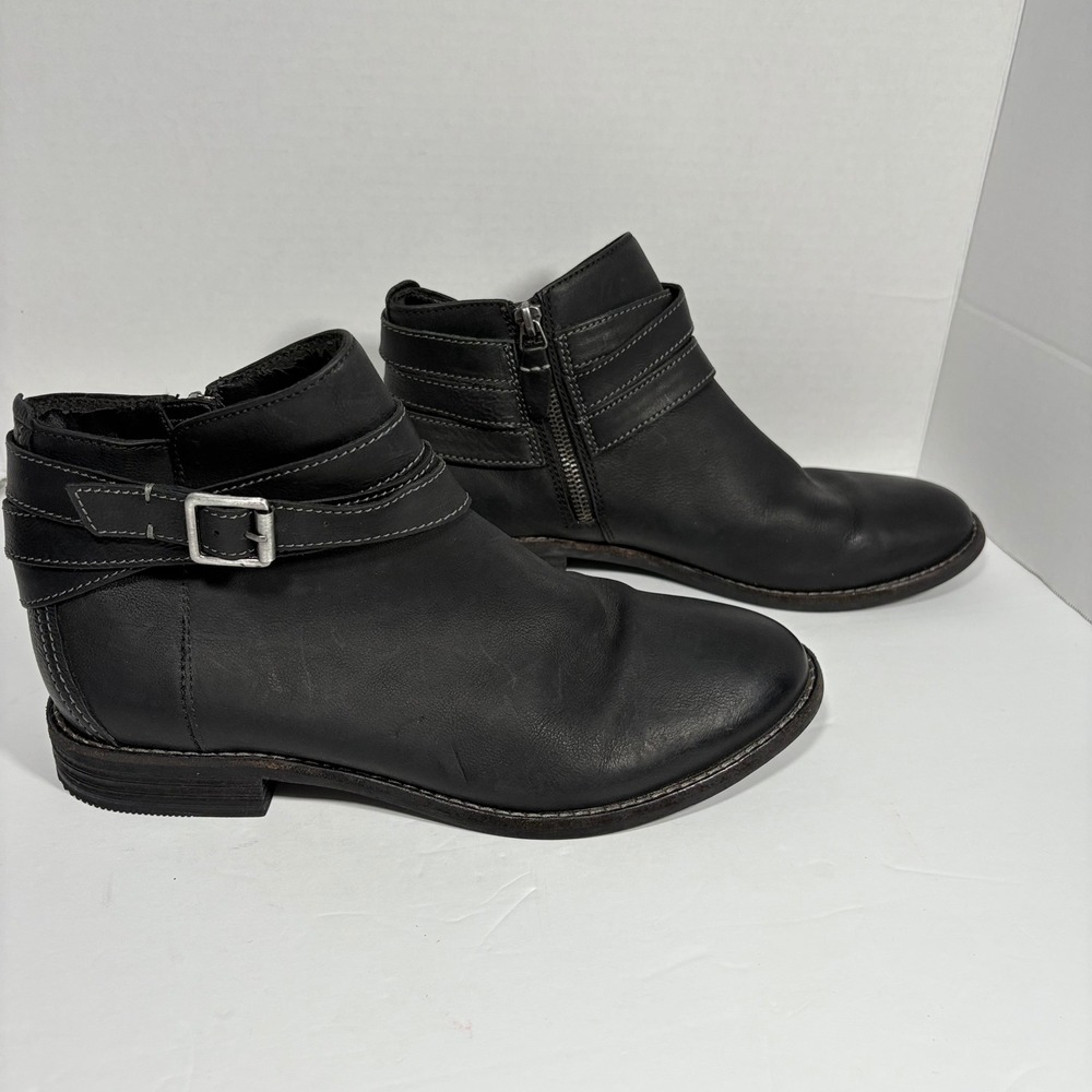 Clarks‎ Maypearl Edie Sz 8 Black Leather Leather Ankle Boots Side Zip Buckle
